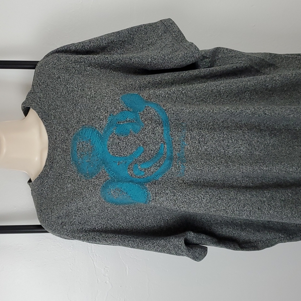 Disney Park Mickey Mouse Gray and Teal Graphic t-shirt top size XXL